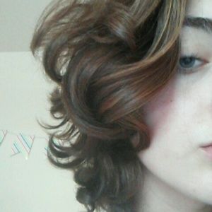 Meet your Posher, Maria